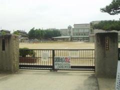 六条院小学校