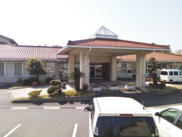 いなさ園 施設外観