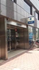 横浜銀行上大岡支店