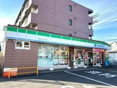 ファミリーマート　座間ひばりが丘店