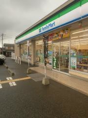 ファミリーマート　加古川長田店