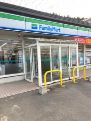 ファミリーマート　深浦関店