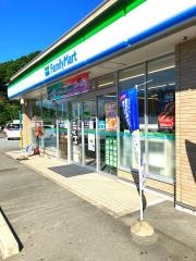 ファミリーマート　津市北黒田店