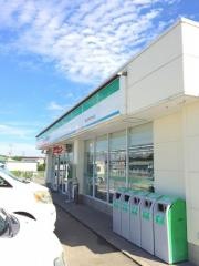 ファミリーマート　郡山田村町守山店