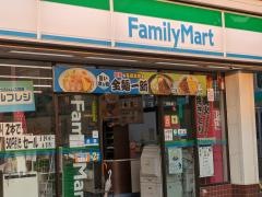 ファミリーマート　天王台駅柴崎台店