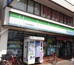 ファミリーマート　天王台駅柴崎台店