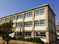 春日井市立中部中学校