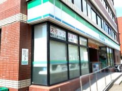ファミリーマート　鹿児島県庁前店