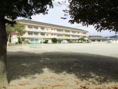 東山小学校