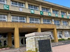 砺波南部小学校