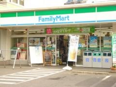 ファミリーマート　常石店