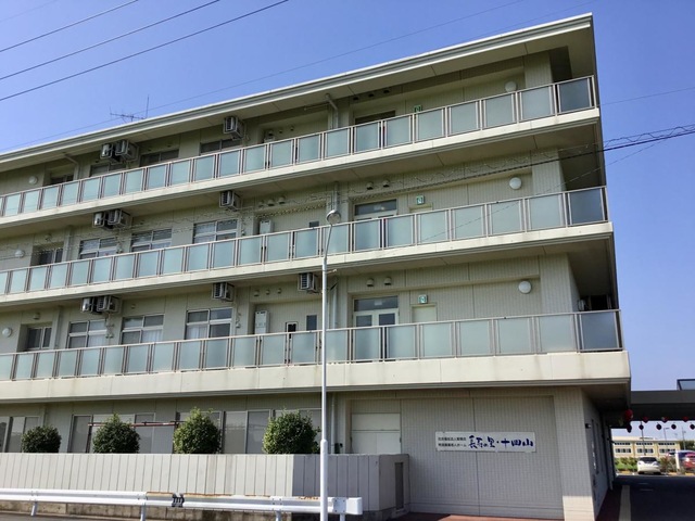 特別養護老人ホーム長寿の里・十四山