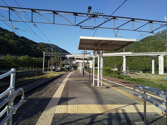 波高島駅