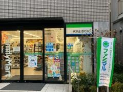 ファミリーマート　横浜金港町店