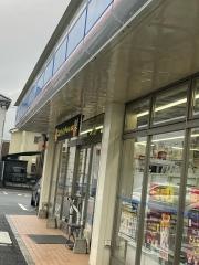 ローソン　八幡下上津役一丁目店
