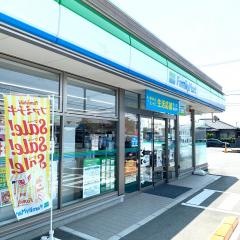 ファミリーマート　松山小村町店