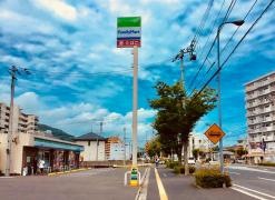 ファミリーマート　高松昭和店