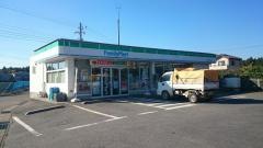 ファミリーマート　草間つくば豊里店
