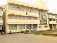 実住小学校