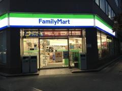 ファミリーマート　丸の内二丁目店