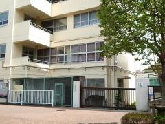 塔山小学校