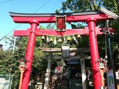 瓢箪山稲荷神社