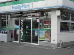 ファミリーマート　海南船尾店