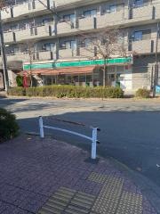 ローソンストア100　国立北店