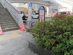 「イオン幕張店」バス停留所