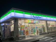 ファミリーマート　名東山の手店