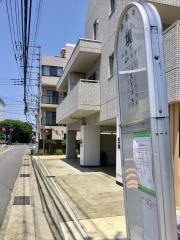 「境」バス停留所
