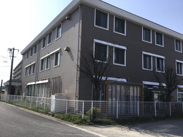 東倉敷 施設外観