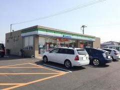 ファミリーマート　岡山浦安本町店