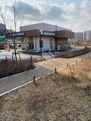 モスバーガー　キセラ川西店