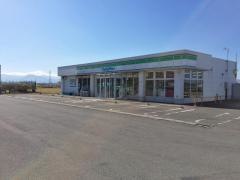 ファミリーマート　弘前津賀野店