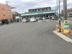 ファミリーマート　大和中央店
