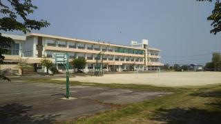 鵜川原小学校
