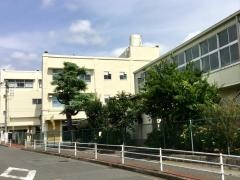上飯田小学校