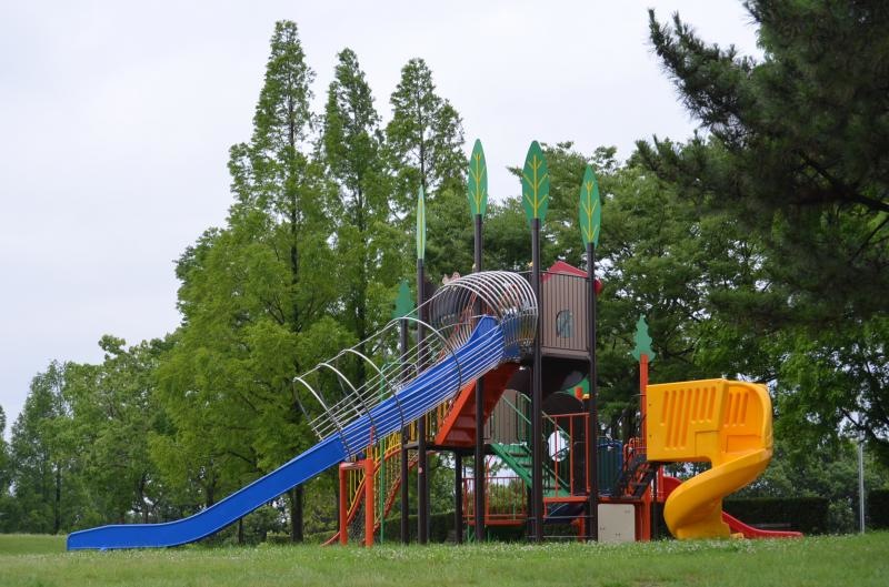土橋公園の遊具