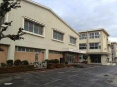 加納西小学校