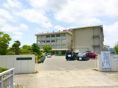 芥子山小学校