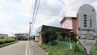 「鮫中学校前」バス停留所