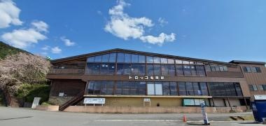 トロッコ亀岡駅