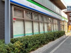 ファミリーマート　吹田広芝町店