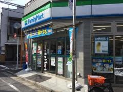 ファミリーマート　幡ヶ谷本町店