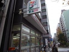 セブンイレブン　中央区新川2丁目店