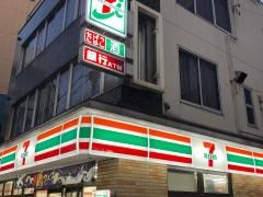セブンイレブン　横浜桜木町駅前店