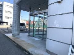北國銀行金沢城北支店