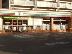 セブンイレブン　甲府武田店