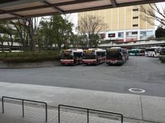 「新百合ケ丘駅」バス停留所
